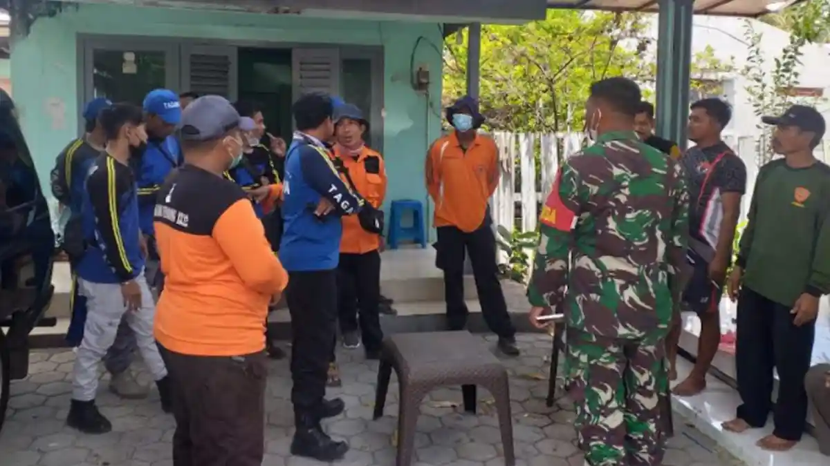 Ayah & Anak Asal Jember Diduga Jatuh ke Jurang Gunung Ringgit Situbondo, Petugas Persiapkan Evakuasi