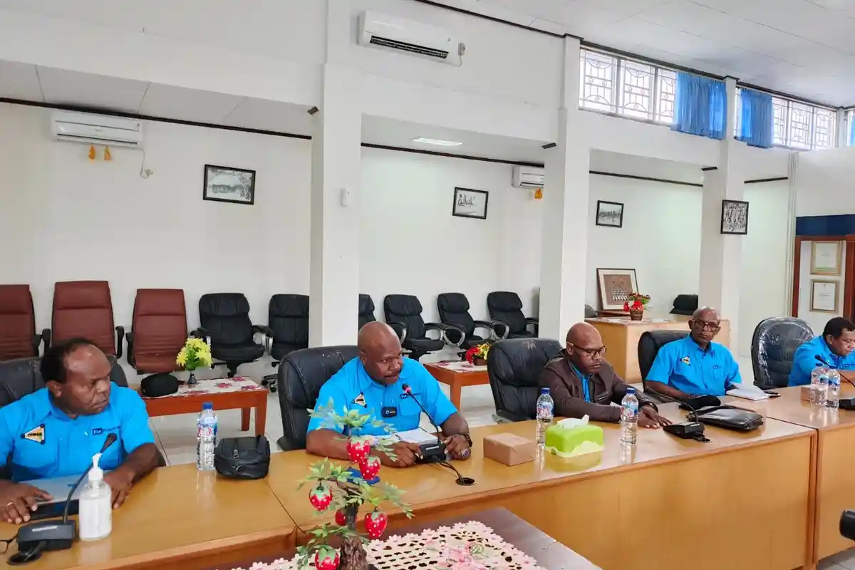 YPMAK Hadirkan Beasiswa Prestasi bagi Anak Asli Amungme Kamoro yang Masuk di Universitas Negeri 