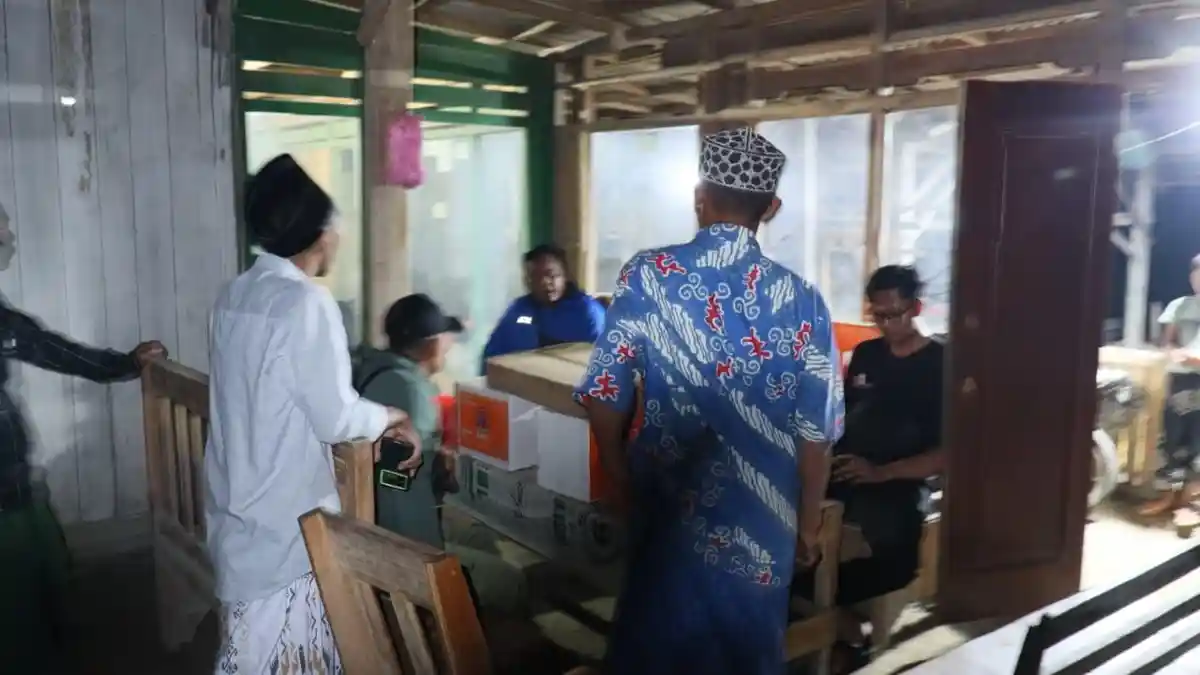 Warga Bondowoso Tewas Tersambar Petir Saat Santai di Dalam Rumah