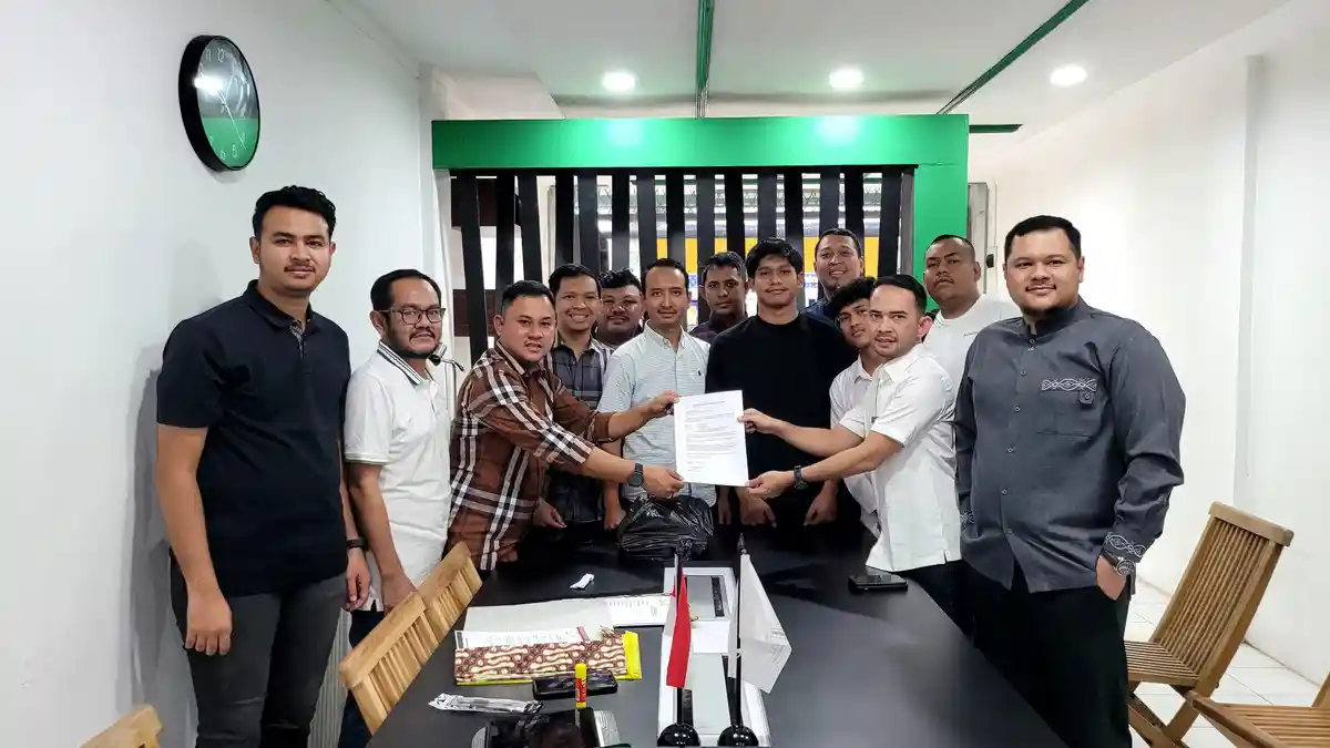 Didampingi Putra Mualem & Abang Samalanga,Said Rizqi Saifan Mendaftar Sebagai Calon Ketua HIPMI Aceh