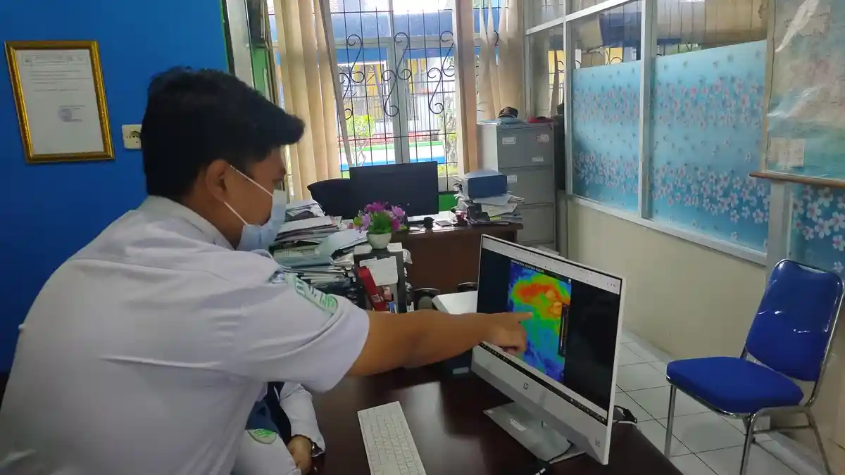 Cuaca di Ciayumajakuning Saat Gerhana Bulan Total Nanti Malam, Kuningan Berpotensi Hujan Lebat