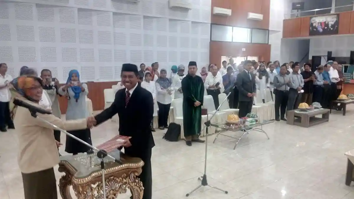 Andi Lukman Dilantik Kepala Bidang Kelembagaan dan Sistem Informasi Kopertis IX