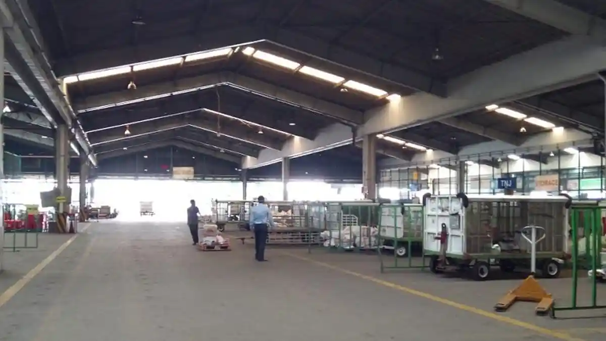 Prospek Bisnis Kargo di Bandara PT Angkasa II Cerah, Capai Volume 34 Juta Kilogram