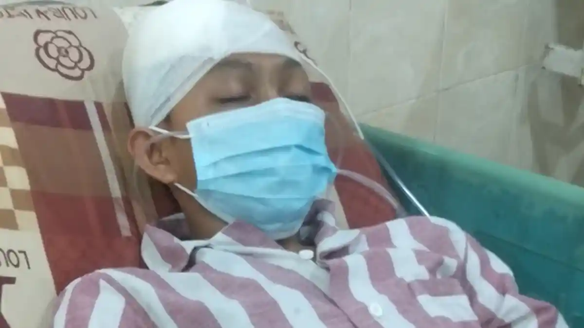 Ternyata Dua Pemuda di Jambi yang Dibacok Orang Tak Dikenal Masih Saudara, Paman dan Keponakan
