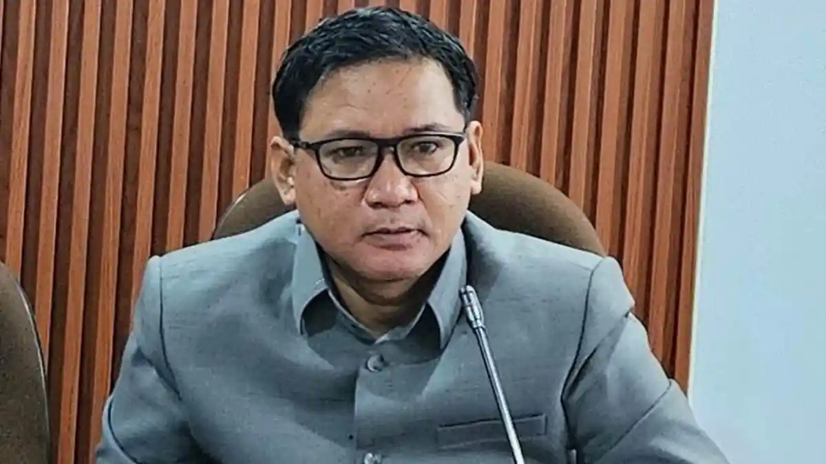 Roni Rakhmat Resmi Jabat Pj Wako Pekanbaru, Begini Harapan DPRD ...