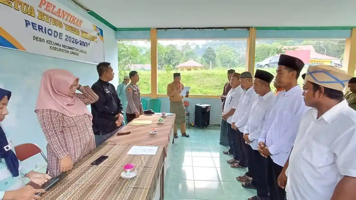 Enam Ketua RT dan RW Desa Kelumu di Lingga Resmi Dilantik, Berikut Daftar Namanya