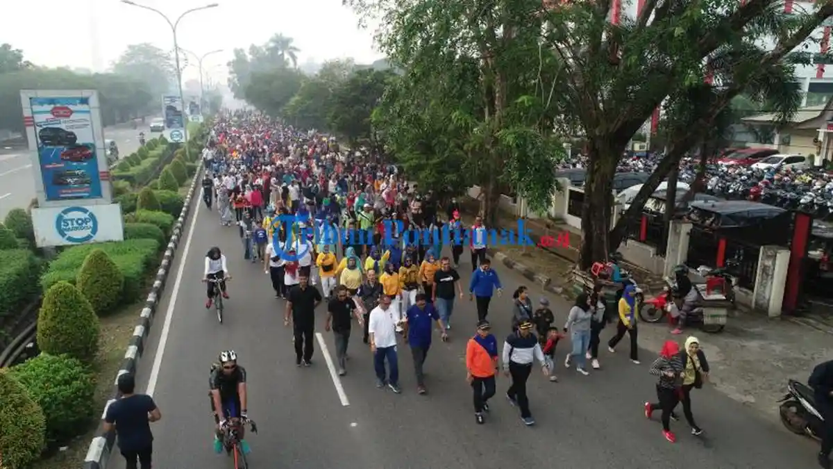 FOTO: Kemeriahan Fun Bike dan Fun Walk Peringatan Harhubnas 2019 - fun-bike-dan-fun-walk-dalam-peringatan-harhubnas-2019-7.jpg