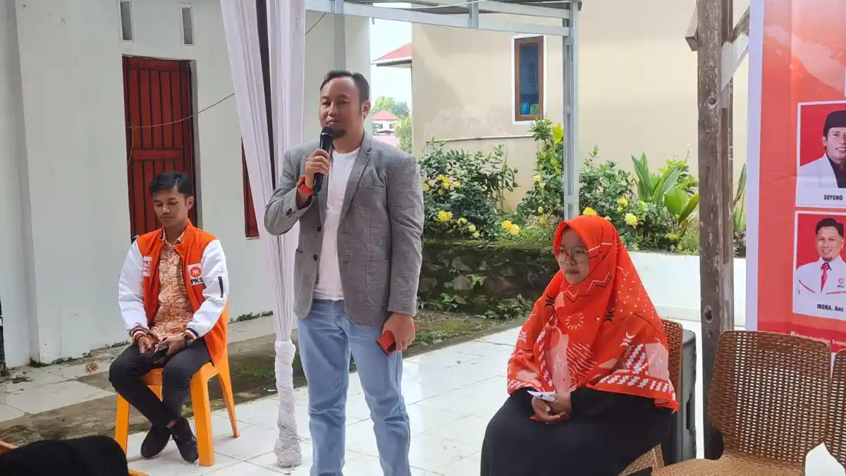 Rahmat Saleh Apresiasi DPD PKS Solok Gelar Pengobatan Bekam Sehat Gratis