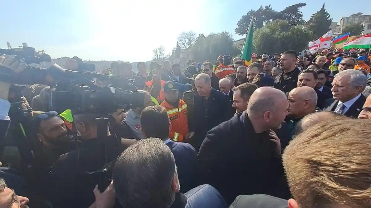 Momen Saat Presiden Erdogan Terima Perwakilan INASAR di Antakya Turki