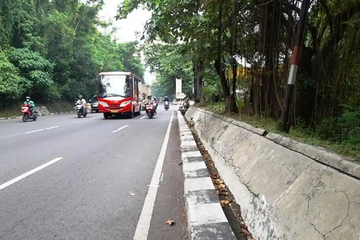 Kecelakaan Maut di Tanjakan Gombel Semarang, Anggota Brimob Meninggal di TKP