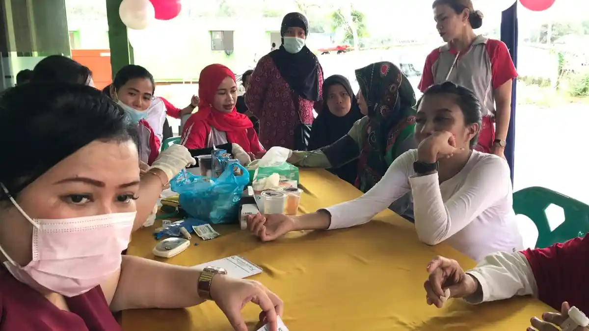 Rayakan HUT ke 19, Rumah Sakit Chatis Medika Gelar Bakti Sosial Kesehatan