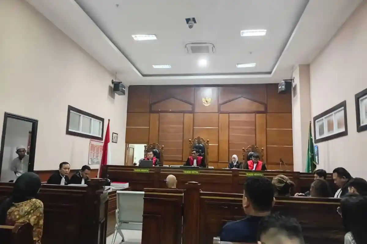 Kasus Pencemaran Nama Baik Fredie Tan, Hakim PN Jakut Vonis Bos Mata Elang 10 Bulan Penjara