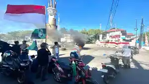 Suasana-aksi-unjuk-rasa-HMI-Cabang-Sinjai-di-tugu-bambu-Sinjaio.jpg
