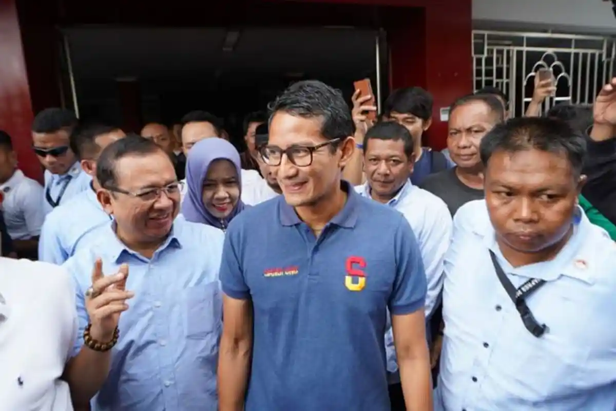 Jenguk ke Rutan Medaeng Sidoarjo, Sandiaga Sebut Ahmad Dhani Jalani Hukuman dengan Senyuman
