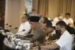 rapat-tingkat-menteri-menjelang-nataru-2023_20231211_223214.jpg
