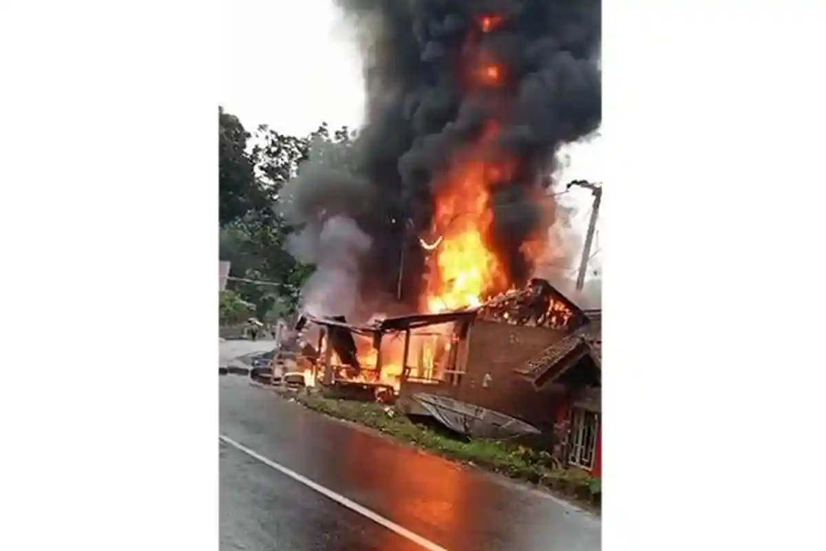 Bengkel Tambal Ban Dadan di Ciamis Kebakaran usai Cairan Spirtus Tumpah saat Nyalakan Kompor