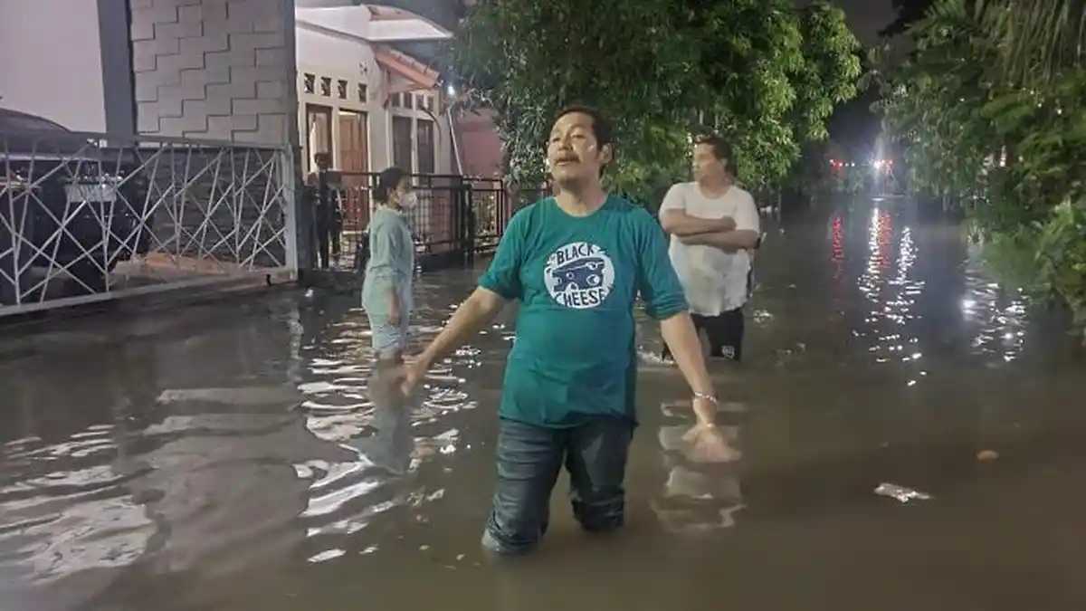 Diguyur Hujan Deras, Perumahan Tirta Mandala Depok Kembali Terendam Banjir 