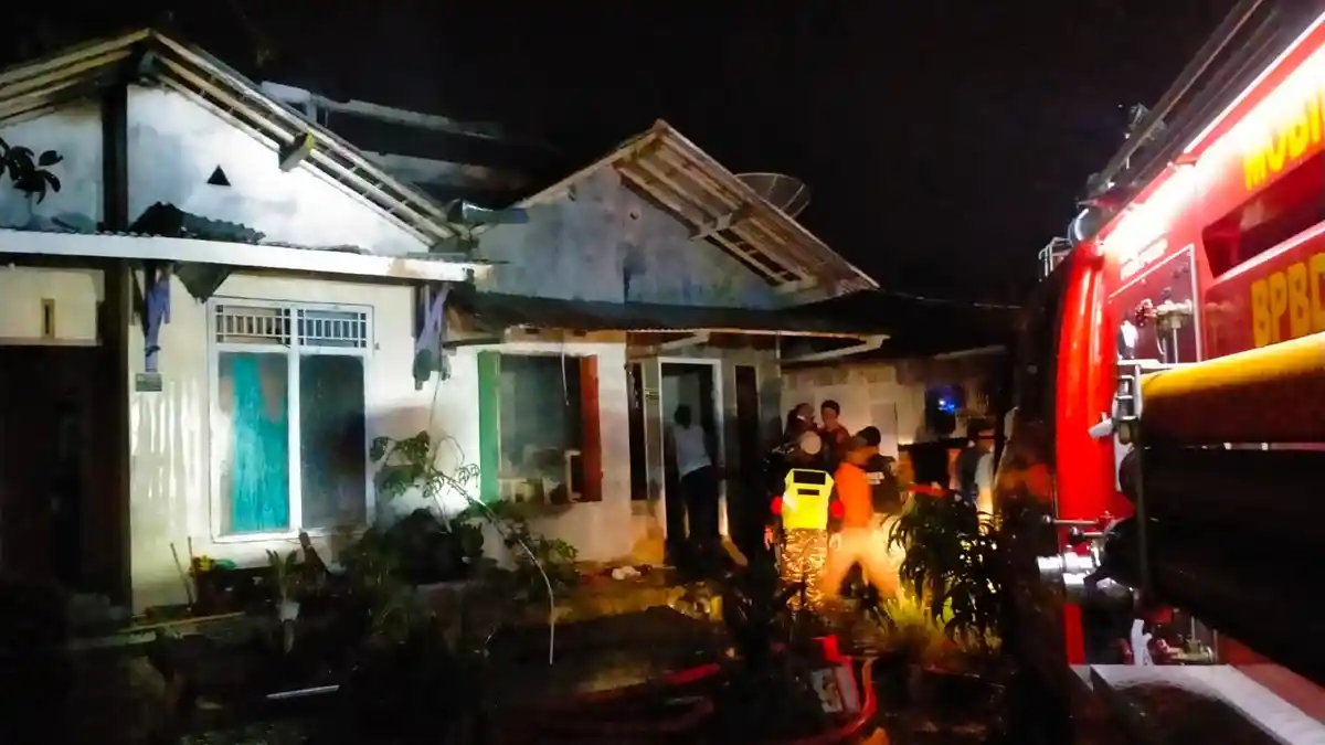 Dua Rumah Terbakar di Wonosobo saat Malam Minggu, Dugaan Penyebabnya Diungkap