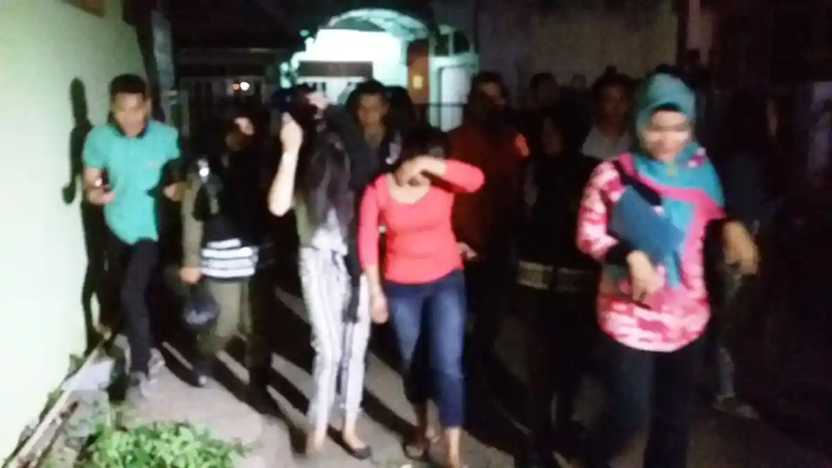 Mulai Mahasiswi Kebidanan Sampai Pasangan Nikah Siri Diangkut Satpol PP