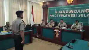 BRIPDA-PIRMAN-Bripda-Pirman-saat-menjalani-sidang-PTDH.jpg