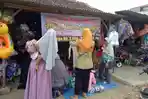 lazdai-lampung-gelar-bazar-pakaian-bekas.jpg