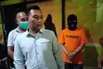 Kasat-Resrkrim-Bandar-Lampung-Kompol-Dennis-jelaskan-modus-pelaku-asusila-kuda-lumping.jpg
