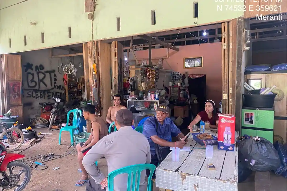 Bersahabat dan Humanis, Polisi Sambangi Warga untuk Tebar Pesan Kamtibmas