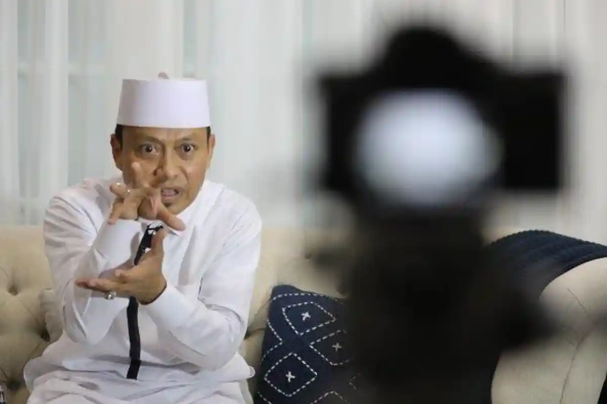 Ustaz Dasad Latif Kecewa Marak Guru Dipolisikan Orangtua: Baru Dicubit Langsung Laporin, Weee Dongo!