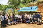 Peringati Hari Ibu, SBM ITB dan Indonesia Power Gelar Tanam Pohon dan Tebar Ikan