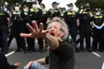 Ricuh Demo Anti Lockdown Di Australia
