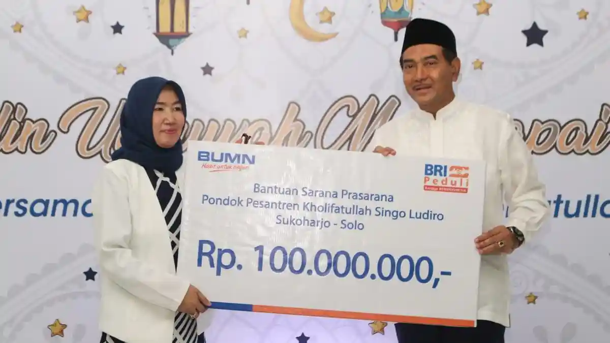 Perkuat Silaturahmi, Dirut BRI Buka Bersama Santri Ponpes Kholifatulloh Singo Ludiro Solo