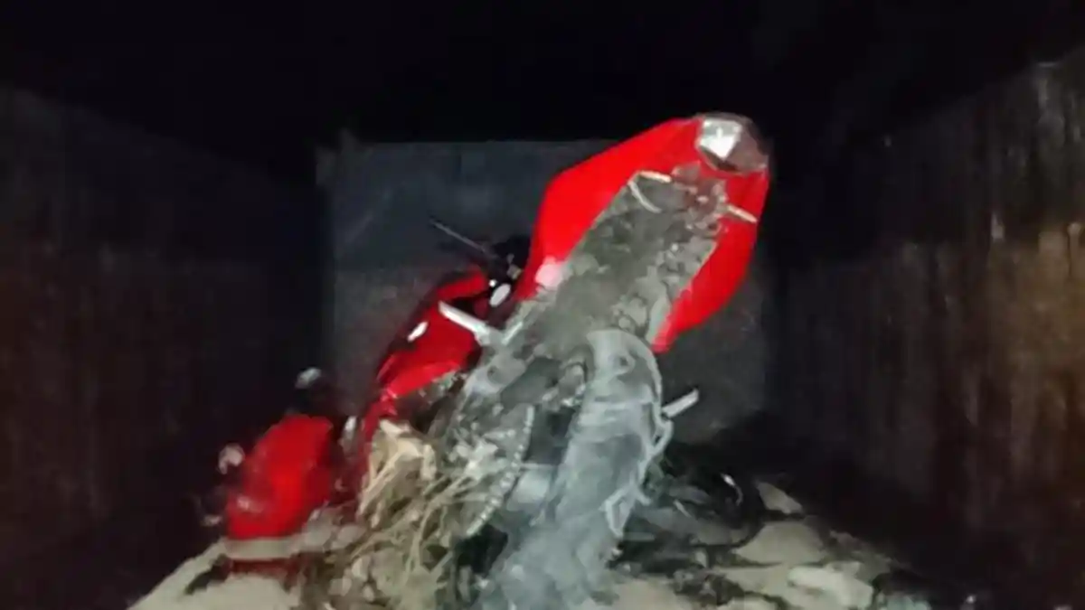 Pengendara Motor Tewas Usai Tabrak Truk Parkir