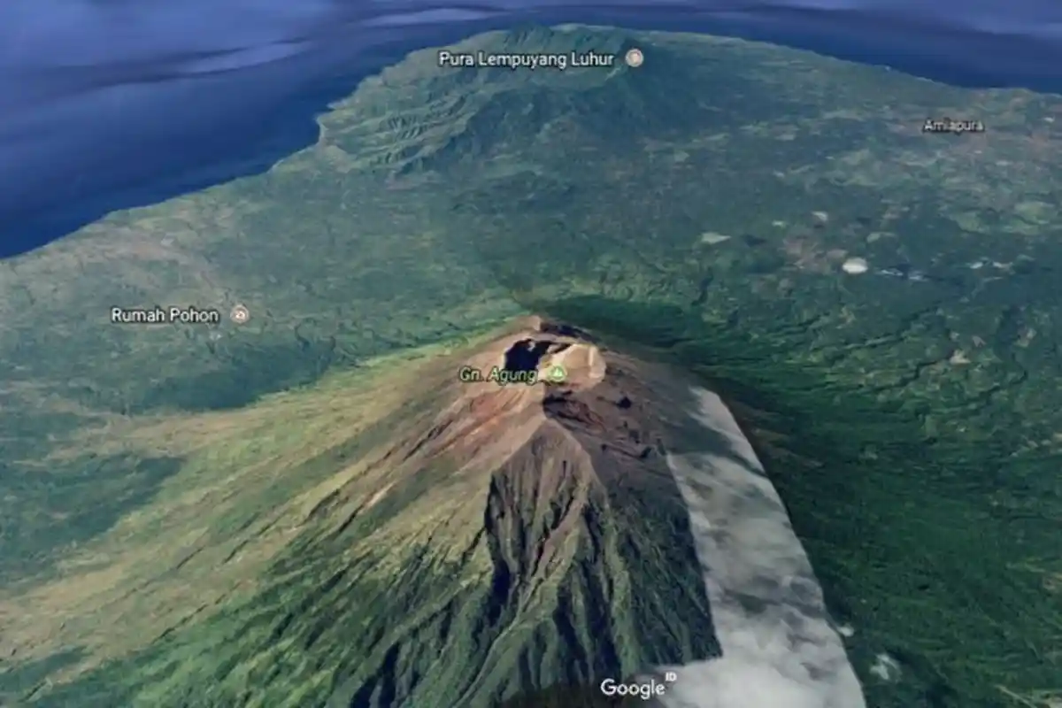 Fenomena Alam Tandai Erupsi Gunung Agung Makin Dekat, Kuncinya di No 4!