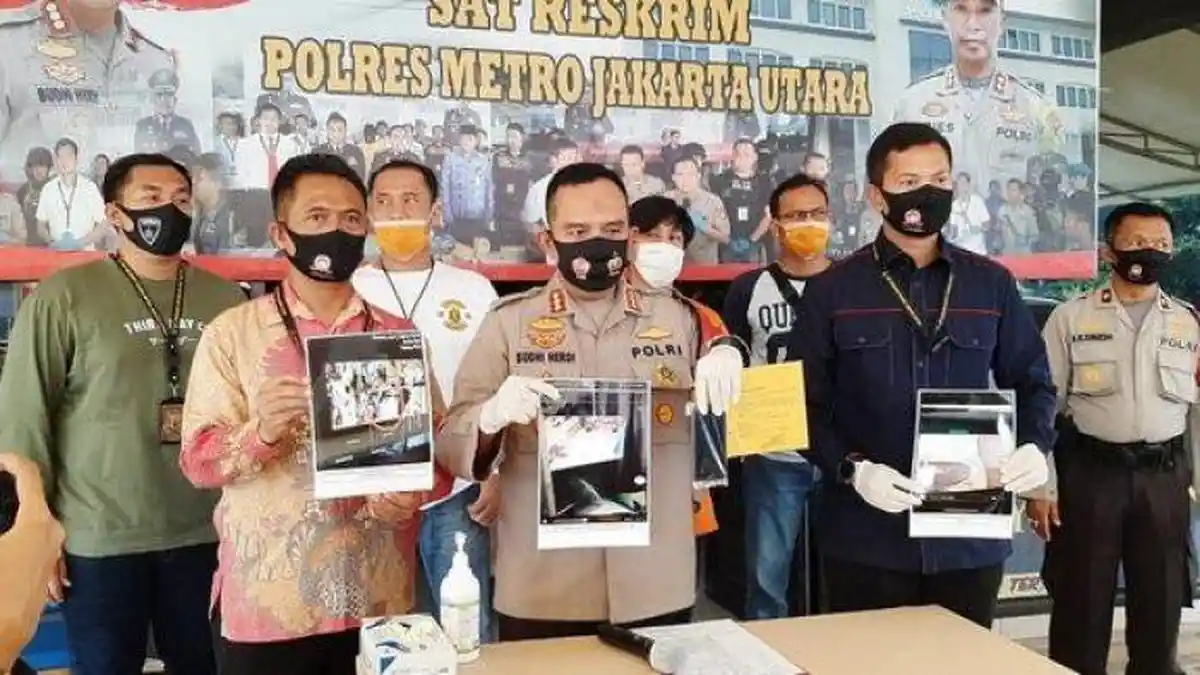 Mengaku Kenal Korban, Polisi Amankan 2 Eks Pegawai Starbucks yang Lakukan Pelecehan Lewat CCTV
