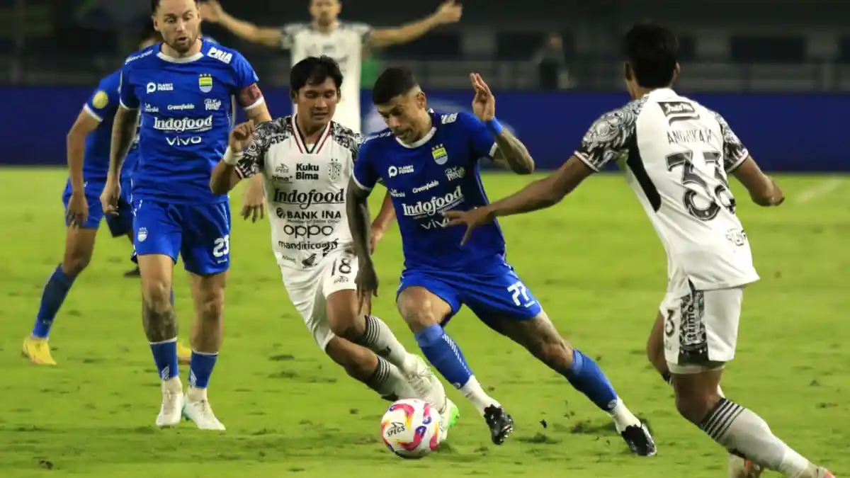 Prediksi Persib vs PSS Sleman Liga 1 Live Indosiar, Daftar Baru Punggawa Elang Jawa yang Absen