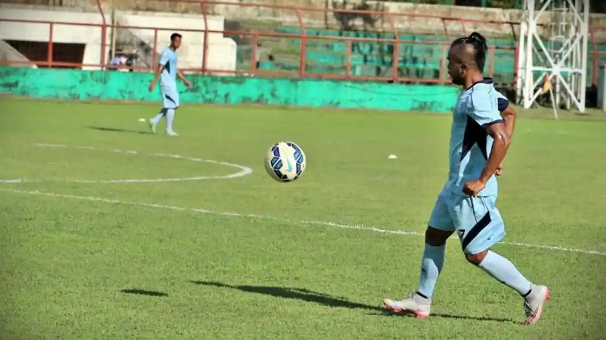Punya Masalah Keluarga, Zulvin Zamrun Putus Kontrak dengan Persela Lamongan