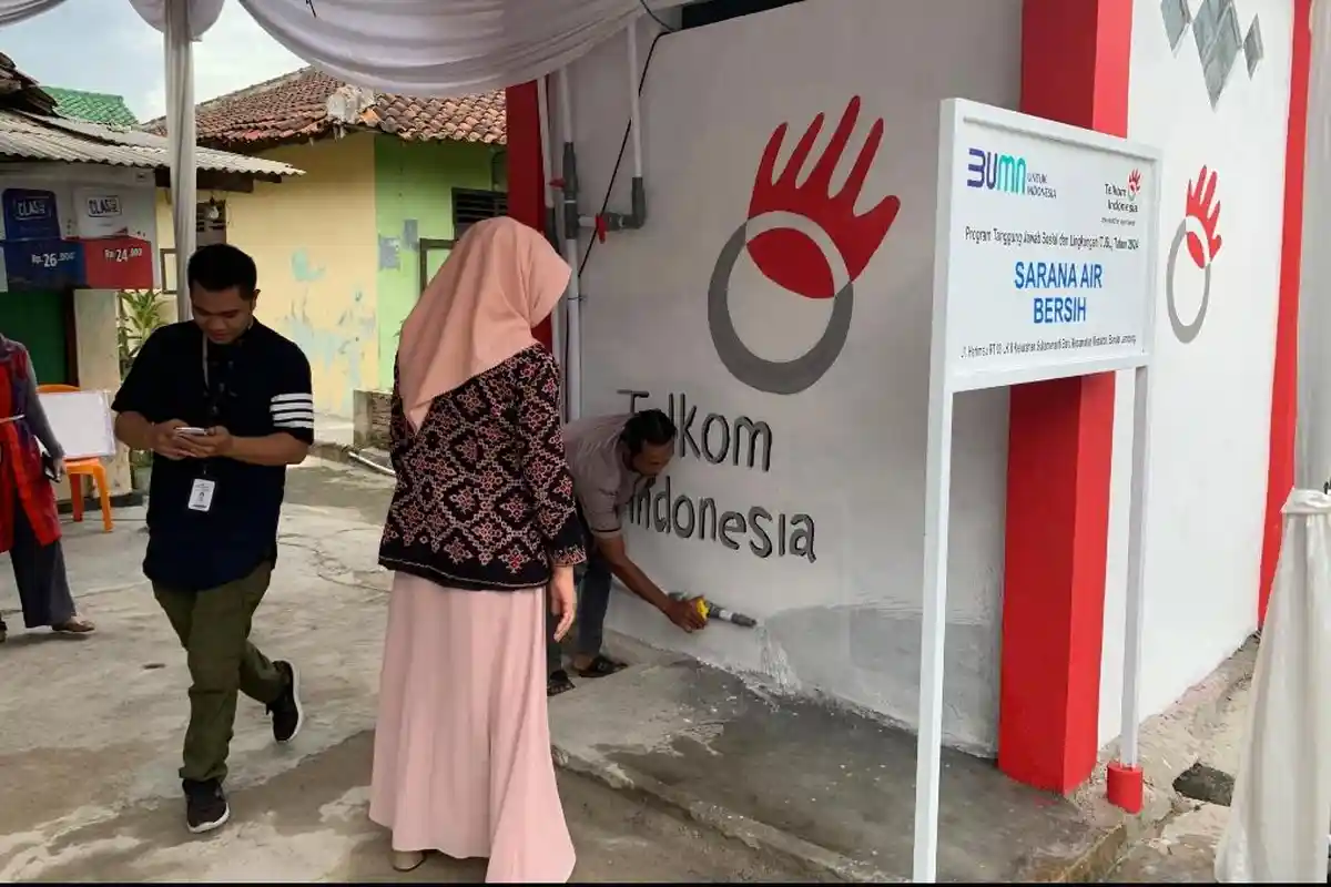 Telkom Witel Lampung Resmikan Bantuan Sarana Air Bersih di Lingkungan Jalan Badak Kedaton - Telkom-witel21.jpg