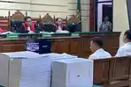 kasus-suap-dan-gratifikasi-Jumat-1742026-di-PN-Surabaya-dengan-agenda-eksepsi.jpg