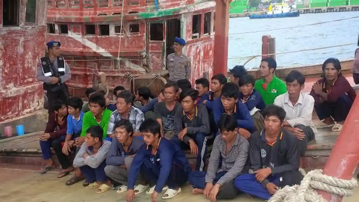 Kapal Pencuri Ikan Berbendera Vietnam Diamankan Ditpolair Polda Kepri