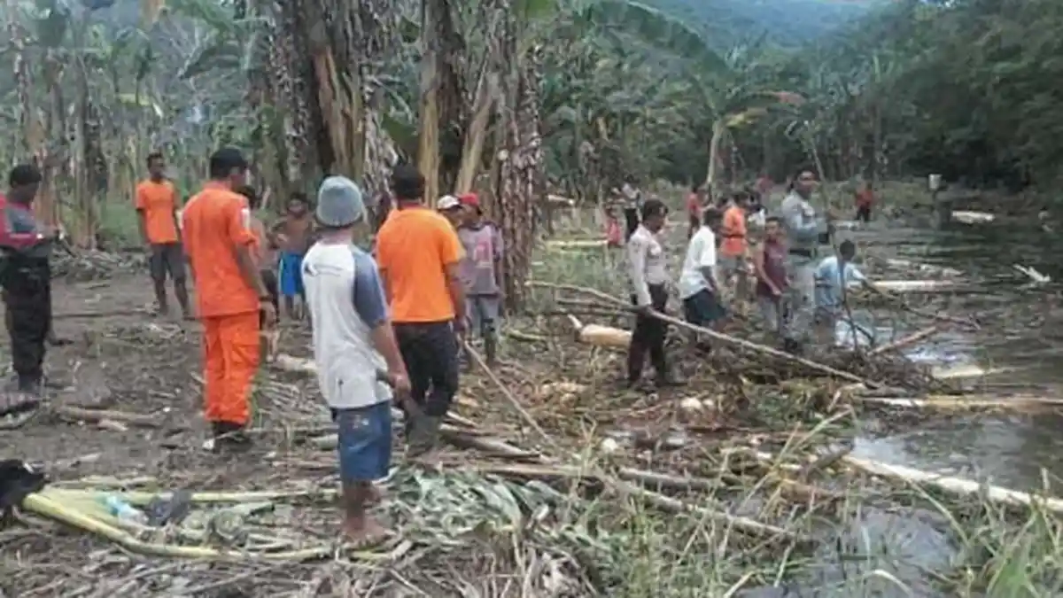 Tim SAR Temukan Korban Banjir Bandang di Manggarai Timur