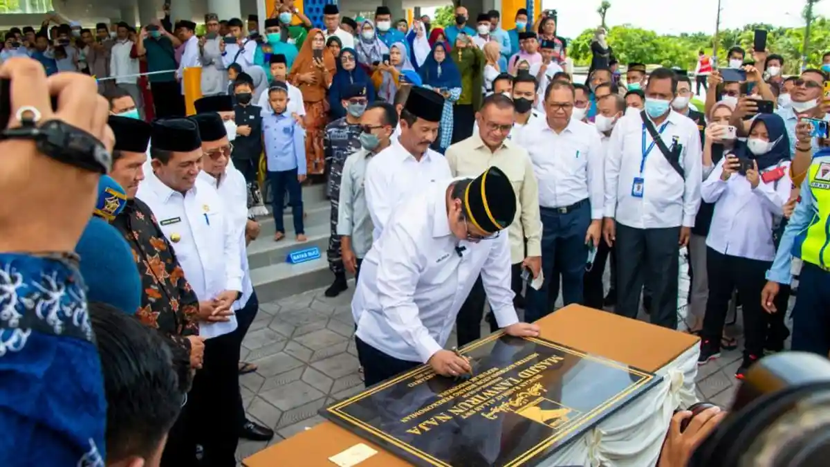 Pemerintah Kembangkan Sarana Transportasi Berstandar Internasional di Batam