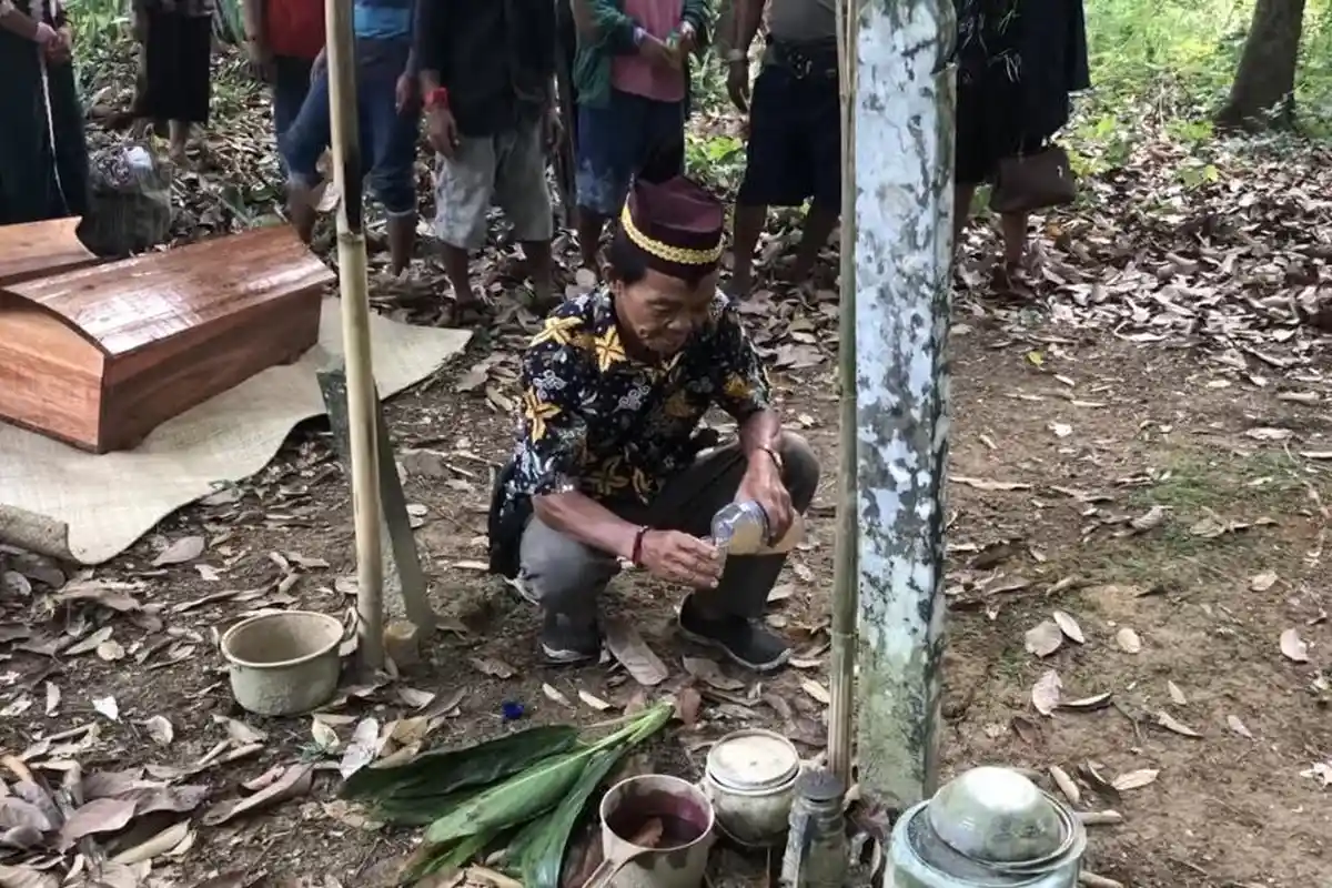 Ciri Khas Upacara Ngadatu, Ritual Orang Meninggal Dunia yang Tak Wajar di Masyarakat Dayak Kalteng
