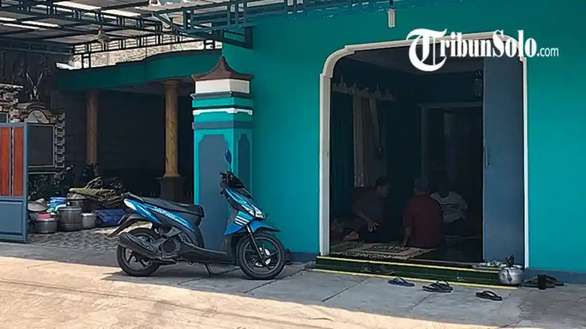 Kasus Pasutri di Klaten Tewas Berpelukan : Cairan Teh Diuji di Labfor Bogor, Polisi Tunggu Hasil