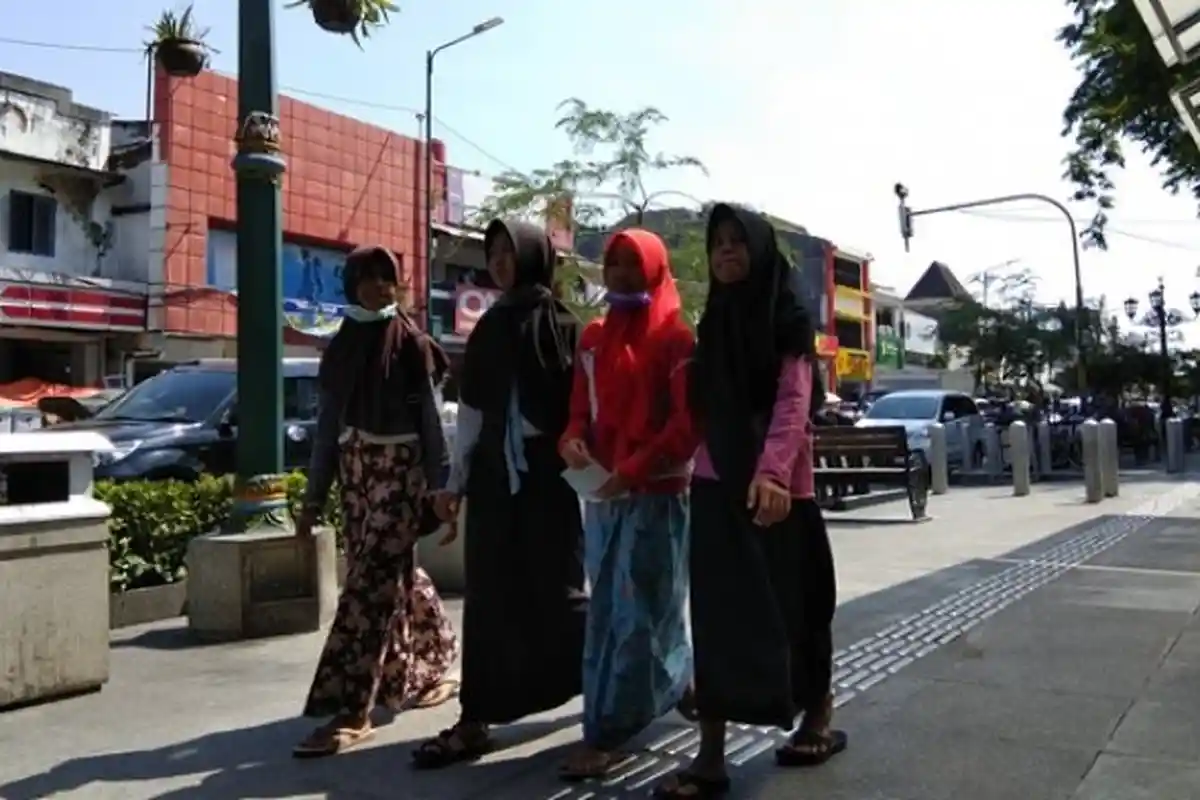 Pasca-Erupsi Freatik Gunung Merapi, Kini Aktivitas Warga Sudah Kembali Normal. Wisatawan Tetap Ramai