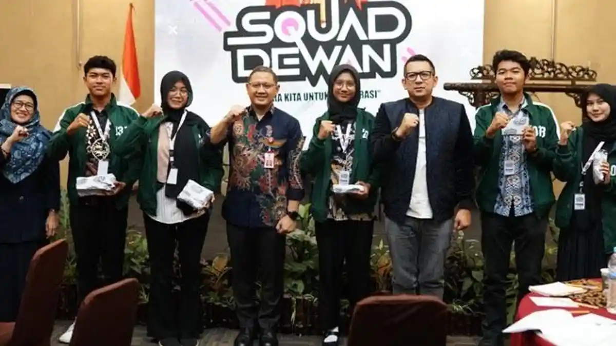 Gelar Squad Dewan, Sekretariat Dewan DPRD Jawa Timur Ajak Gen Z Melek Politik