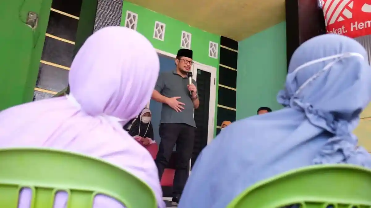 Programnya Dianggap Berpihak ke Emak-emak, None Disambut Antusias Perempuan Manggala