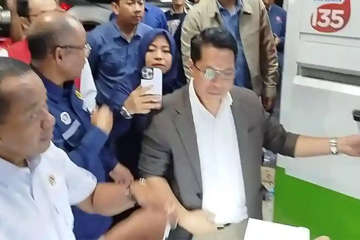 Bahlil Tak Temukan BBM Bermasalah saat Sidak SPBU, Janji Kerusakan Motor Brebet Ditanggung Pertamina