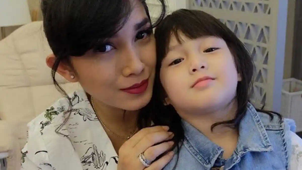 Paras Shakeela Eleanor Curi Perhatian, Putri Ussy dan Andhika Mirip Artis Cantik Korea