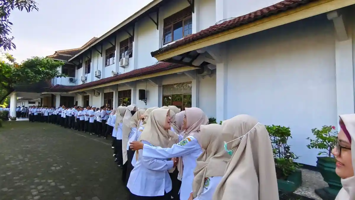 Sosok Tursiman, Pimpin Apel Perdana ASN Banjarnegara Usai Lebaran