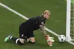 Kiper-Liverpool-Loris-Karius-tampak-kecewa-setelah-gawangnya-kemasukan-oleh-gol.jpg